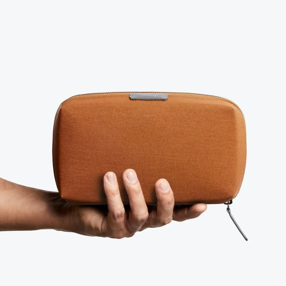 Bellroy Tech Kit - A clever zip pouch to store your tech accessories