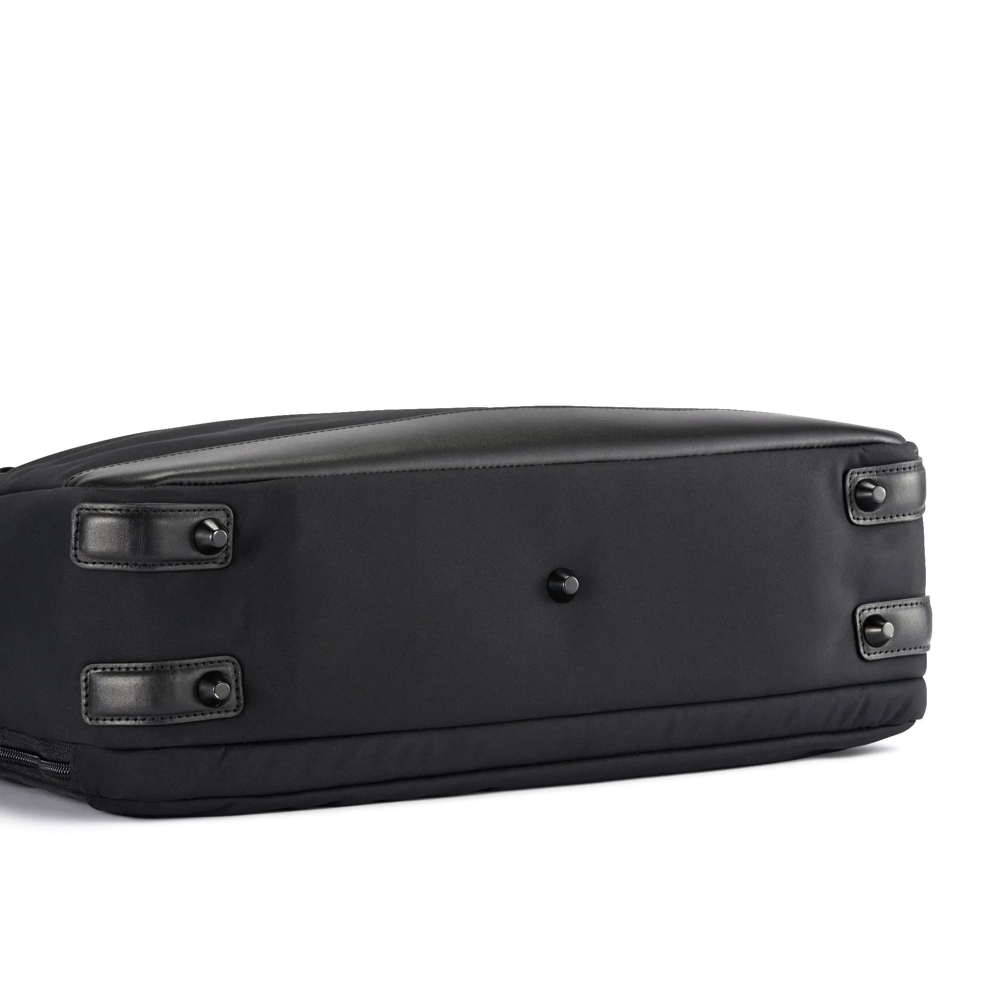 Cipher Quiet | Large Brief Case 15.6" PC | 81352