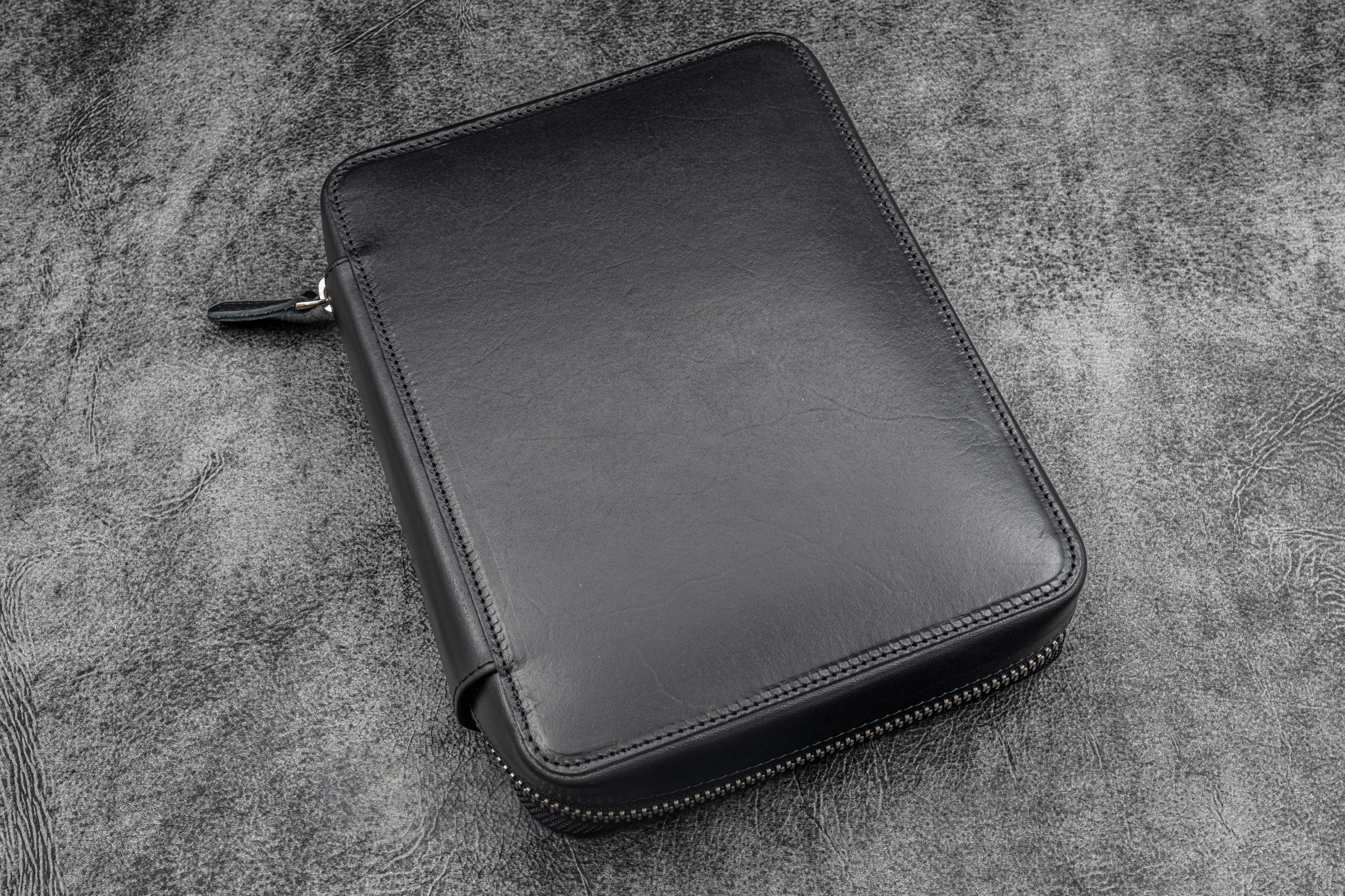 Expansi-Folio  Leather Wide A5 Zip Folio - Black