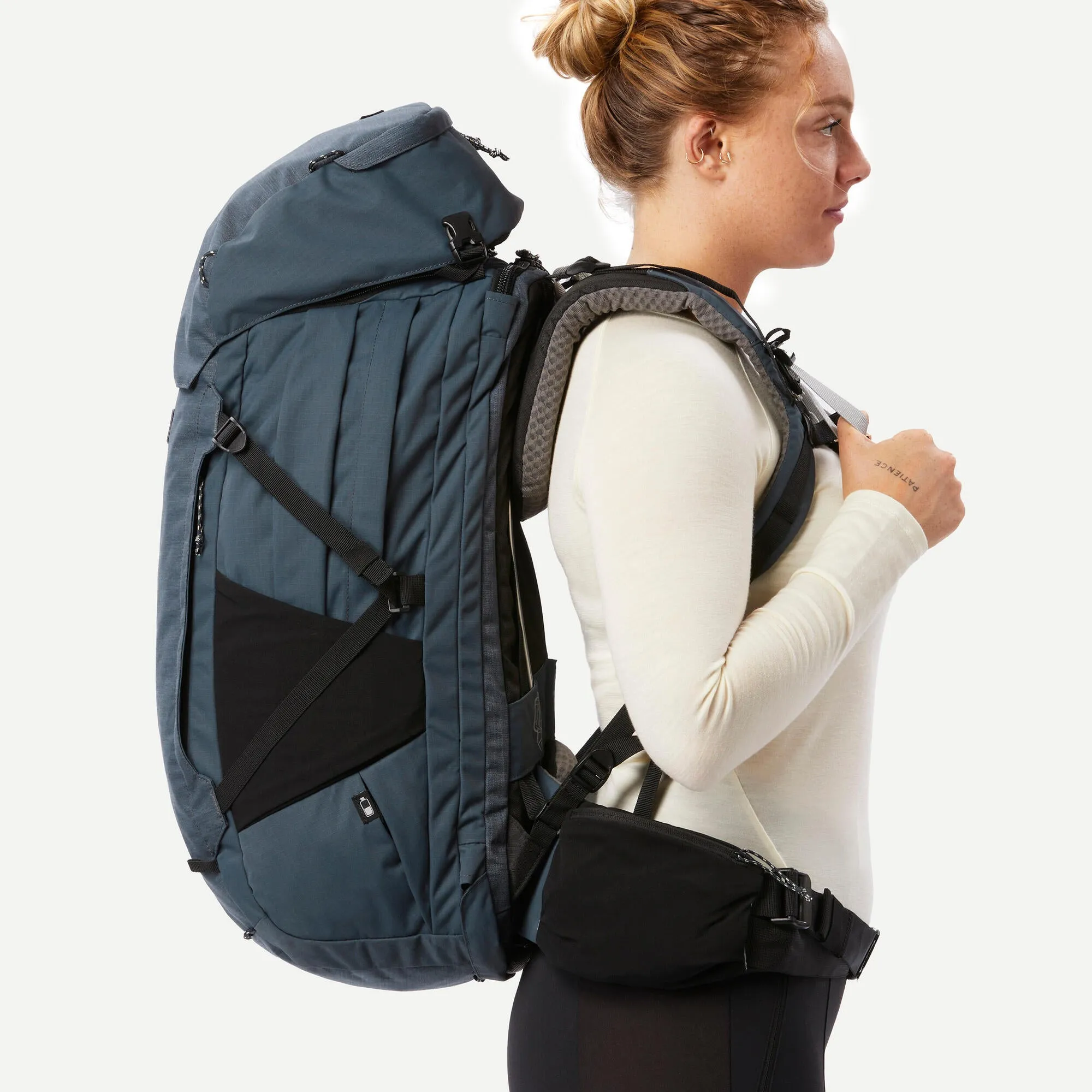 Forclaz Women's Travel 900 50 L Backpacking Pack