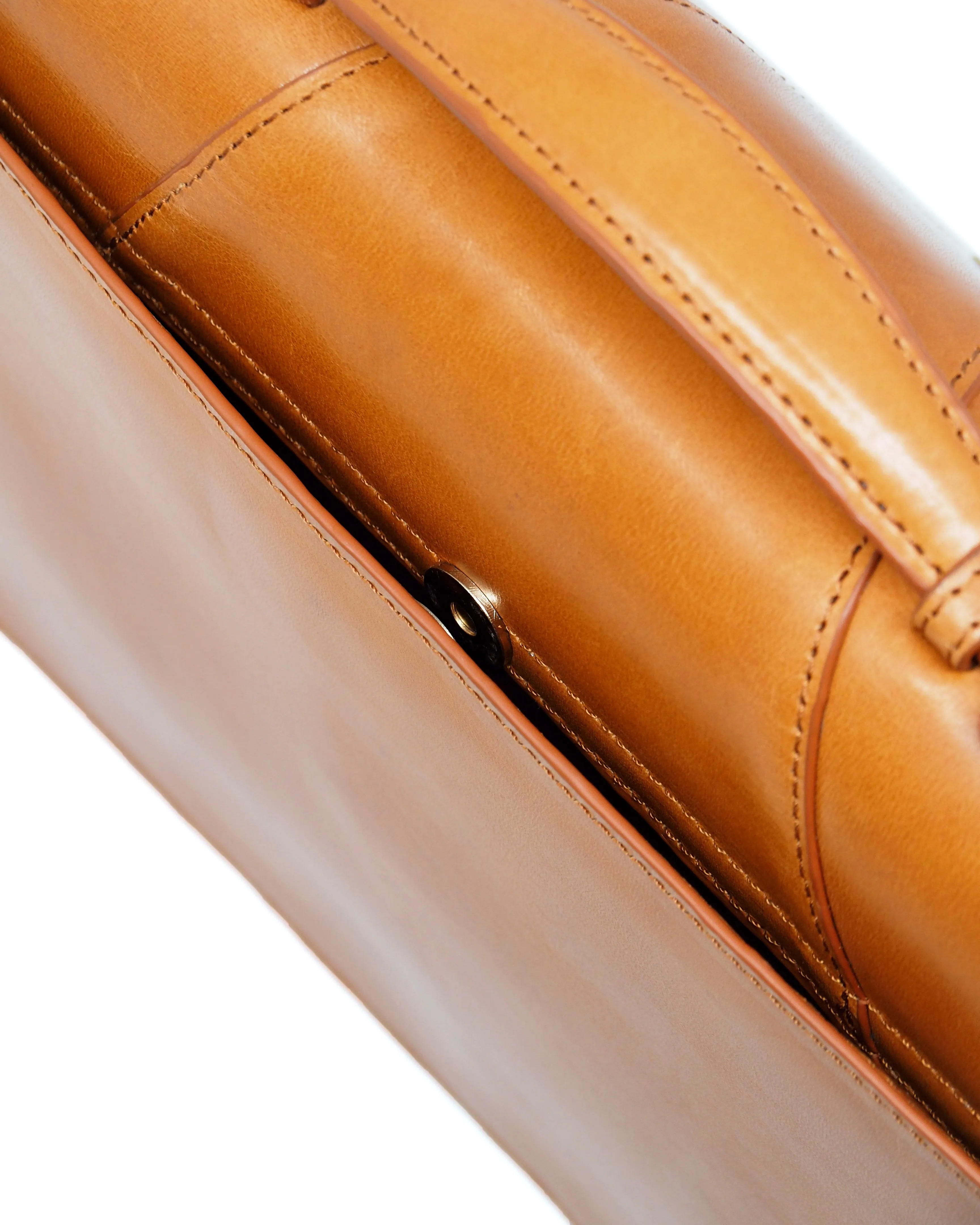 Gentry Lock Briefcase (Tan Bell Belly)