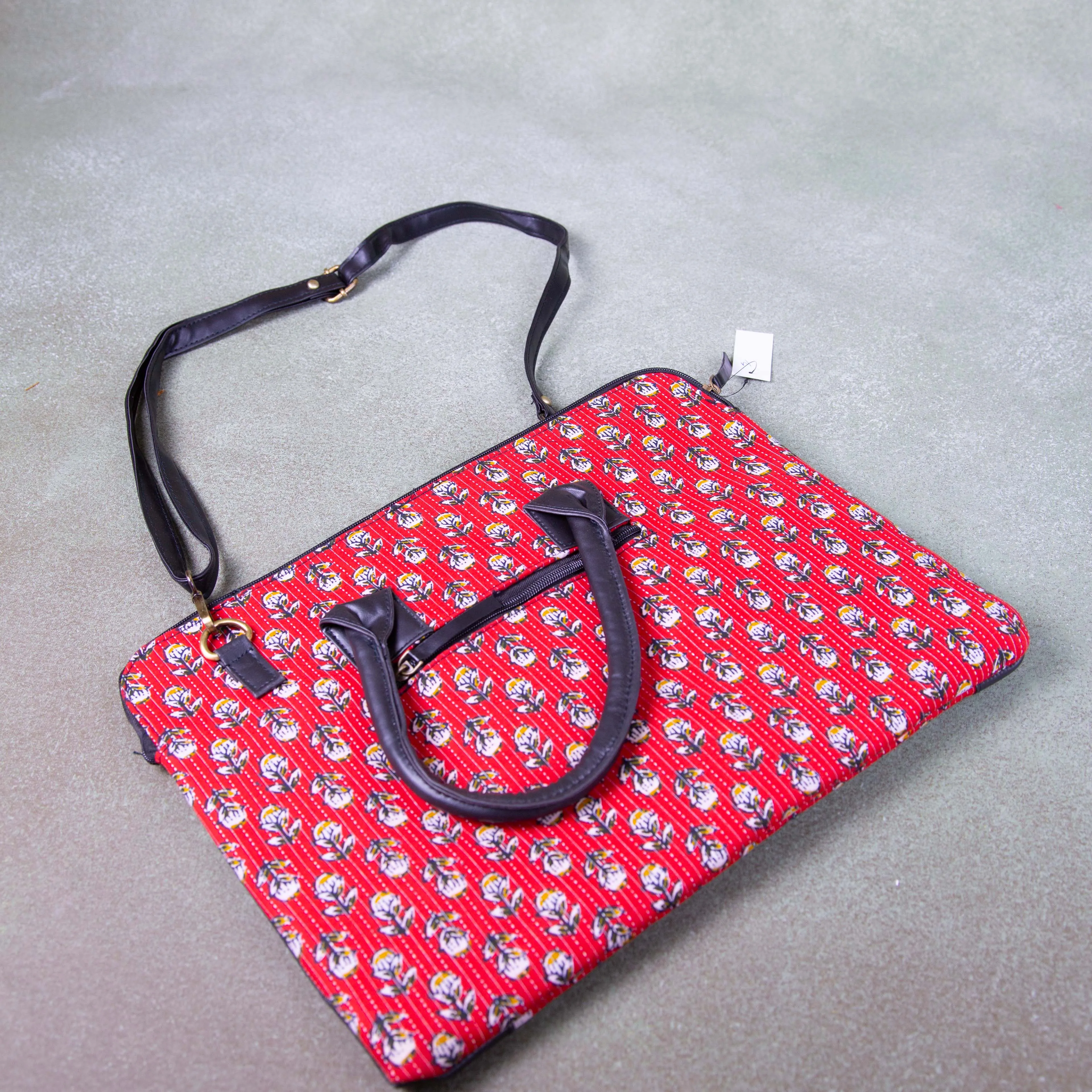 Laptop Sleeve Red Colour Flower Design.