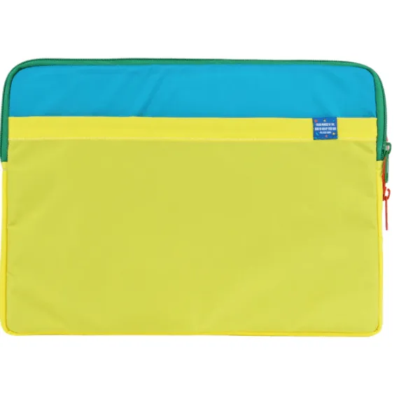 "Bubble Gummy" 15/16" Laptop Case