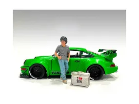 "RWB Legend Akira Nakai" Nakai-San Figure 2 with Briefcase for 1/18 Scale Models by American Diorama