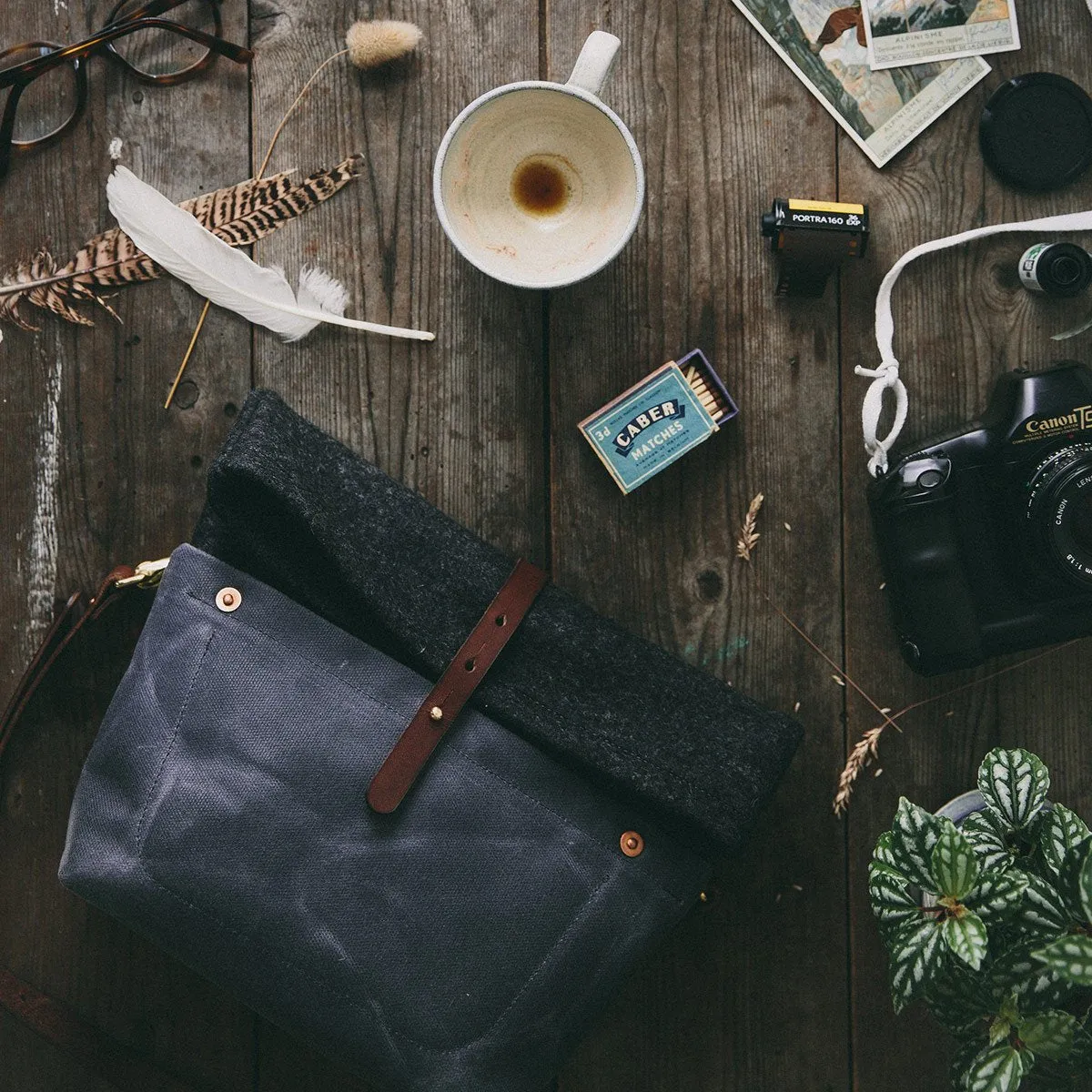 Roam Camera Bag Slate