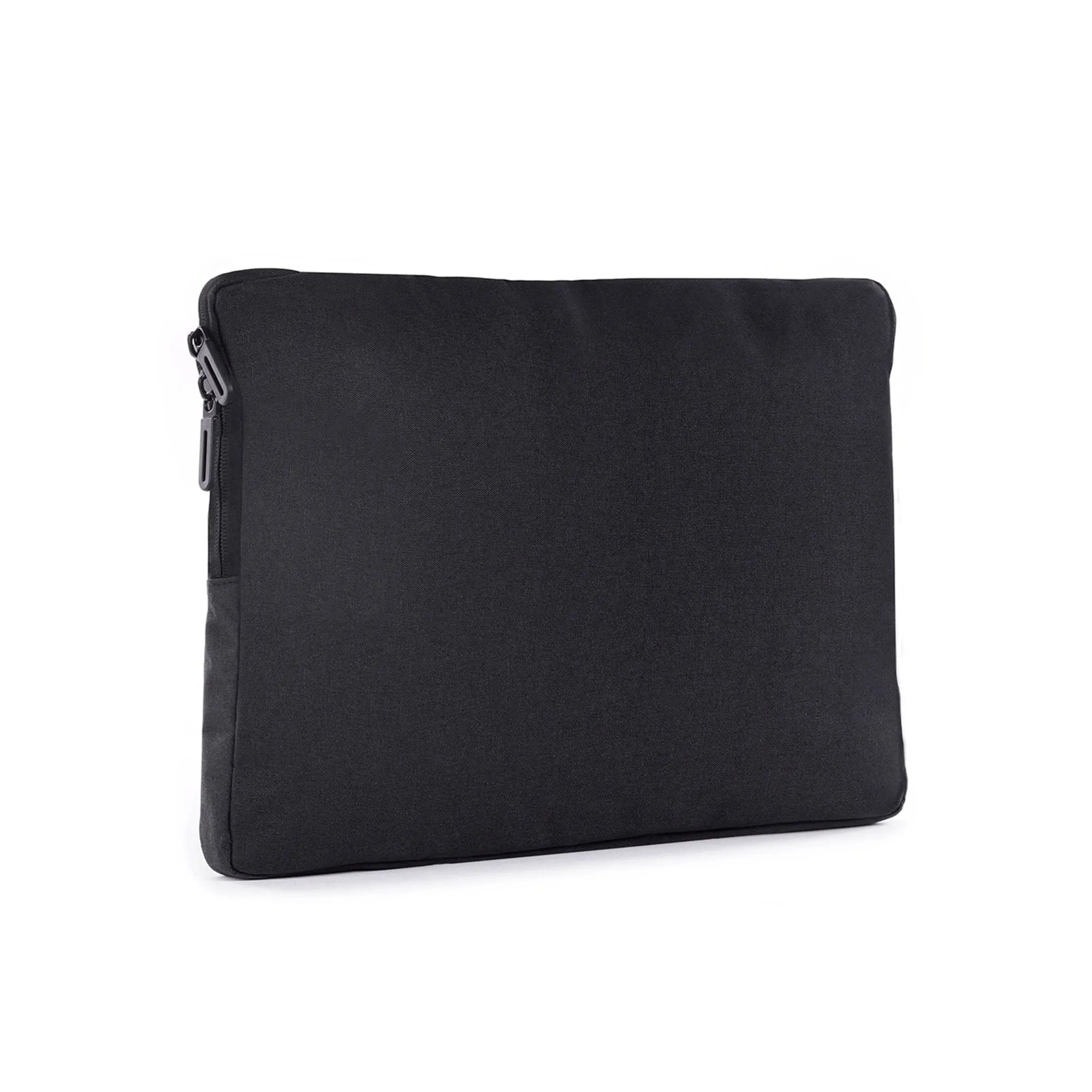 STM Gamechange Sleeve ( 13 inch ) - Laptop Sleeve - Black (Barcode: 765951764776 )