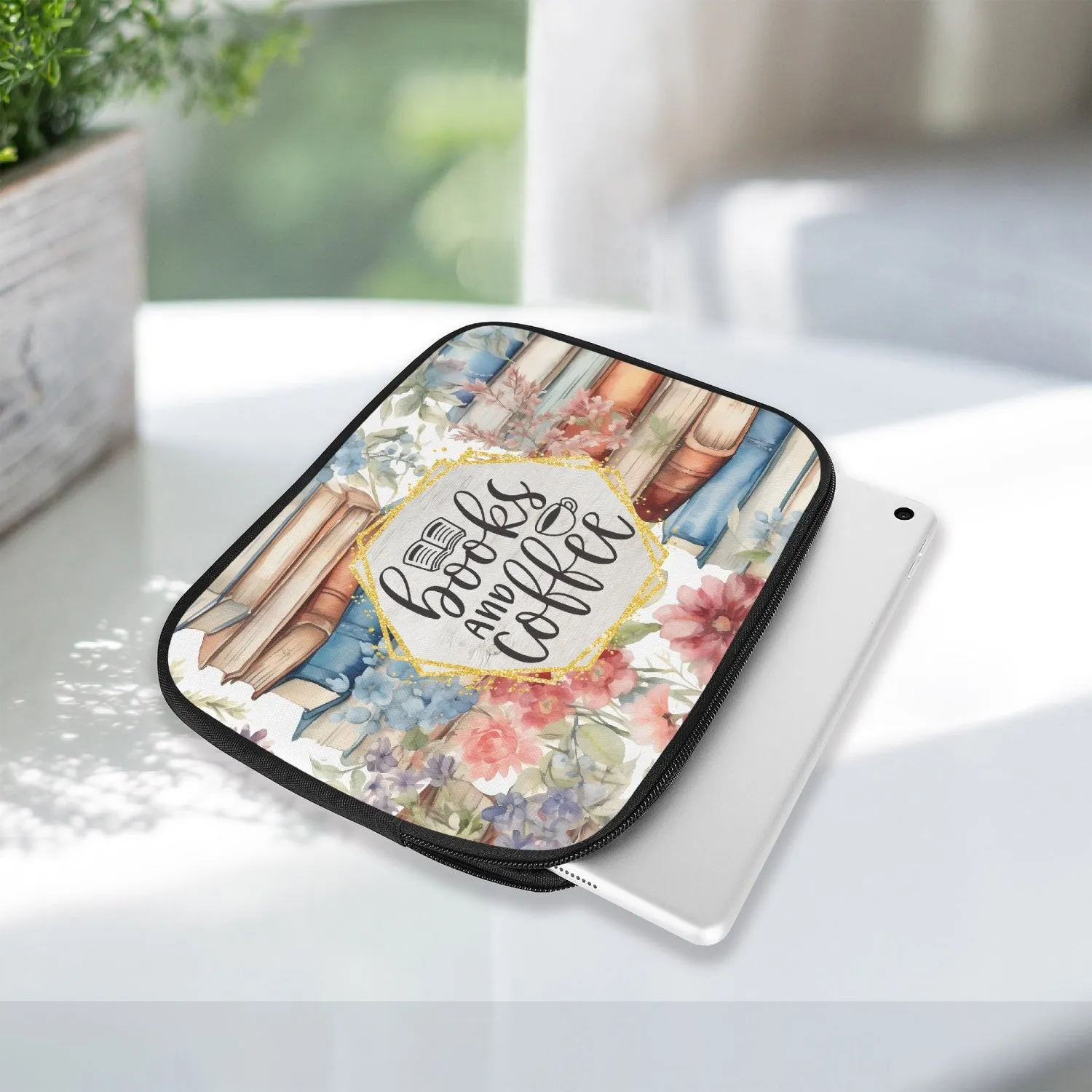 Tablet Sleeve - Books -  Books and Coffee