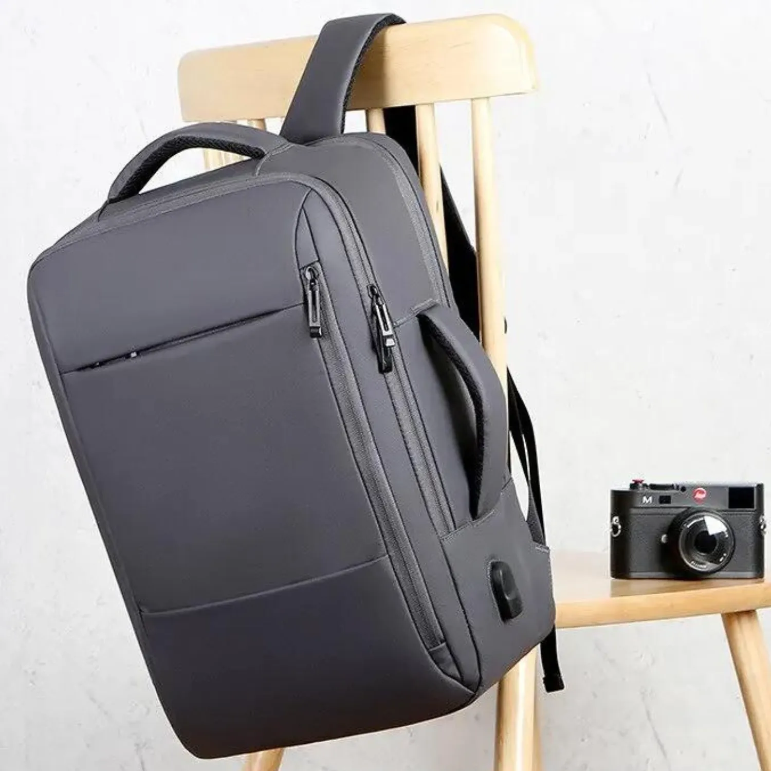 Tech-Savvy Commuter: Modern USB Charging Laptop Backpack